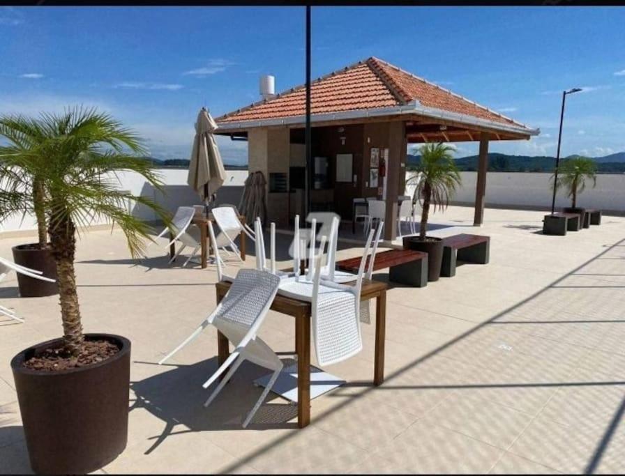 דירות Apartamento Praia Balneario Picarras -Beto Carrero מראה חיצוני תמונה